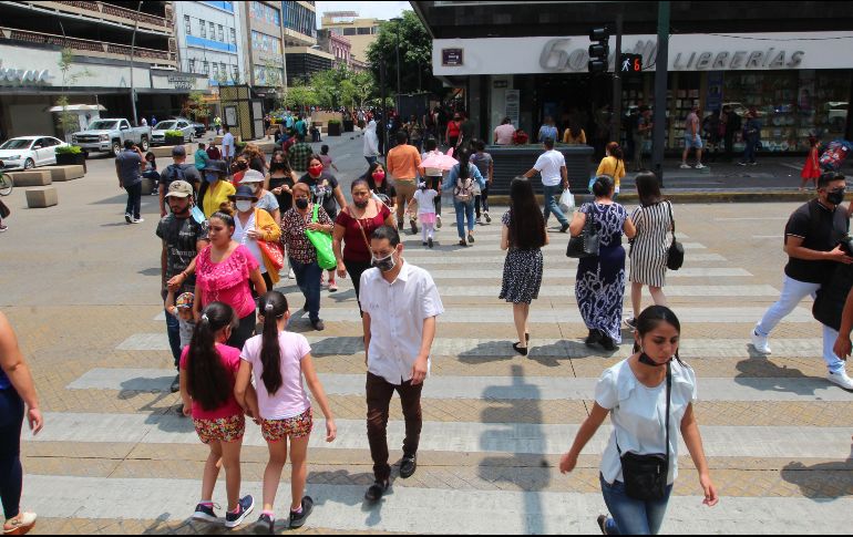 En promedio 88 de cada cien casos confirmados no requiere hospitalización. EL INFORMADOR / A. Camacho