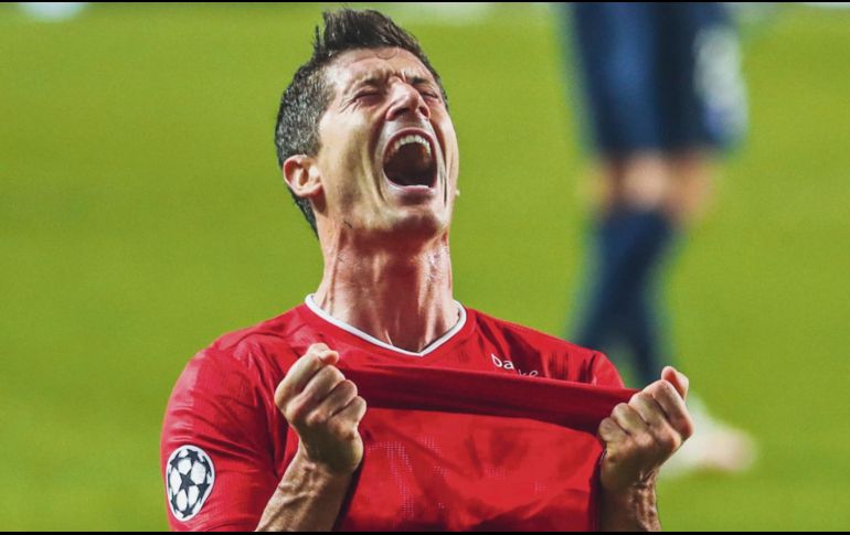 CERCA. El delantero mandó un disparo al poste. EFE