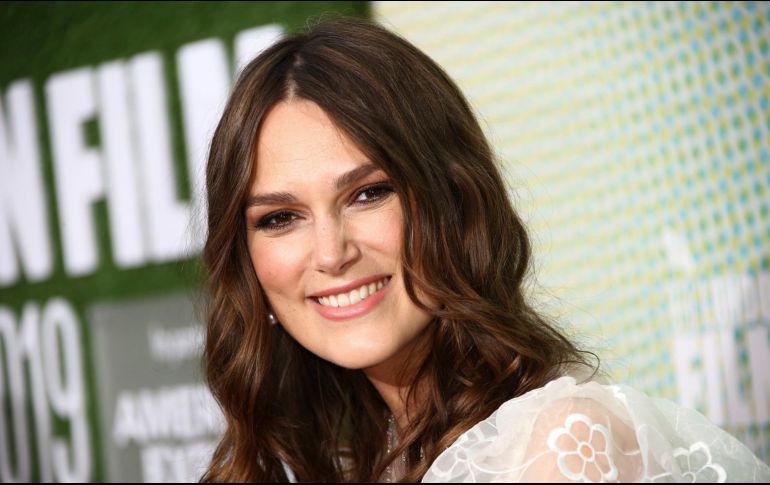 Knightley dará vida en la pequeña pantalla a una mujer que acaba de quedar viuda. AP / ARCHIVO