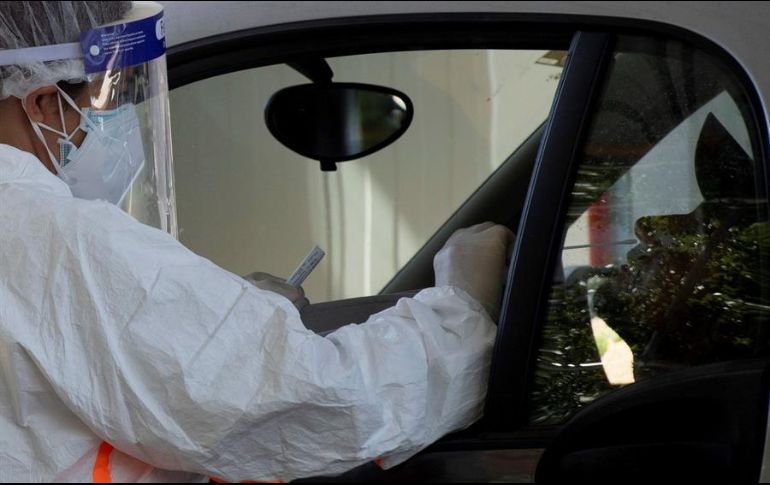 El continente americano es la región donde la epidemia se ha desacelerado más, con una caída del 11 por ciento de casos nuevos. EFE / C. Peri