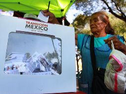 Este lunes el Presidente dijo que los primeros 15 días de septiembre son el plazo para solicitar la realización de consultas ciudadanas. NTX/ARCHIVO