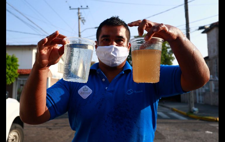 Antes (vaso der.) y luego de reparaciones en  Colinas de la Normal y Jardines Alcalde. ESPECIAL/Coordinación General de Gestión del Territorio