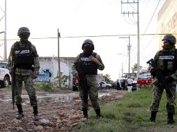 El pasado lunes se difundió un video en el que militares ordenan matar a una persona que sobrevivió tras un enfrentamiento contra presuntos delincuentes. AFP / ARCHIVO