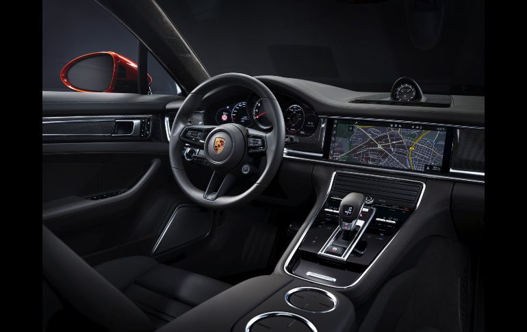 Porsche actualiza al Panamera