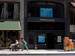 La cantidad de pasajeros en el metro y en las dos líneas de trenes suburbanos manejadas por la MTA . EFE/J. Lane