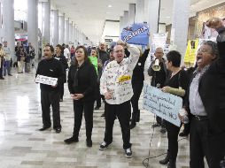 Más de 8 mil 500 trabajadores de la línea aérea quedaron sin fuente de empleo. NOTIMEX/Archivo