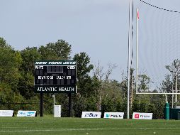 La práctica de los Jets debía ponerse en marcha con los calentamientos a las 09:20 de la mañana hora local, pero nadie se apersonó al campo. AP / A. Hunger
