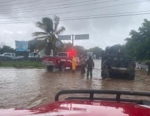 Personal de la Sedena realizaron recorridos en la zona de San Patricio Melaque, en Cihuatlán para evaluar afectaciones por el paso de 