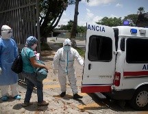 El 89 % de las personas infectadas han llevado su tratamiento en el domicilio, el resto ha requerido de hospitalización. AP/A. Cubillos