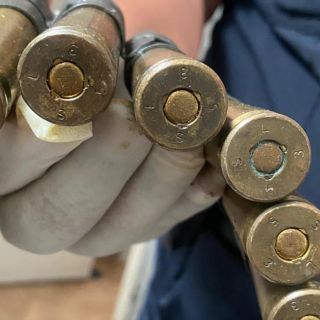 Descubren cartuchos que pretendían ser enviados por paquetería