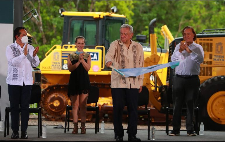 López Obrador en el comienzo de obras del tramo 4 del Tren Maya, el 1 de junio de 2020. EFE/Archivo