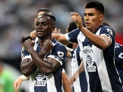 Ake Loba rindió un homenaje al fallecido actor Chadwick Boseman en su celebración. IMAGO7