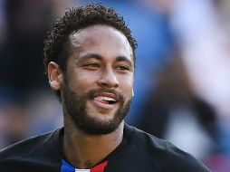Neymar despeja cualquier posible duda sobre su futuro inmediato con los parisinos, con los que tiene contrato hasta 2022. AFP / ARCHIVO