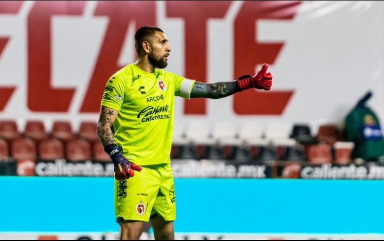 Orozco prometió que esta  es la primera y única vez que sucede esto en su carrera. TWITTER / @jona_orozco