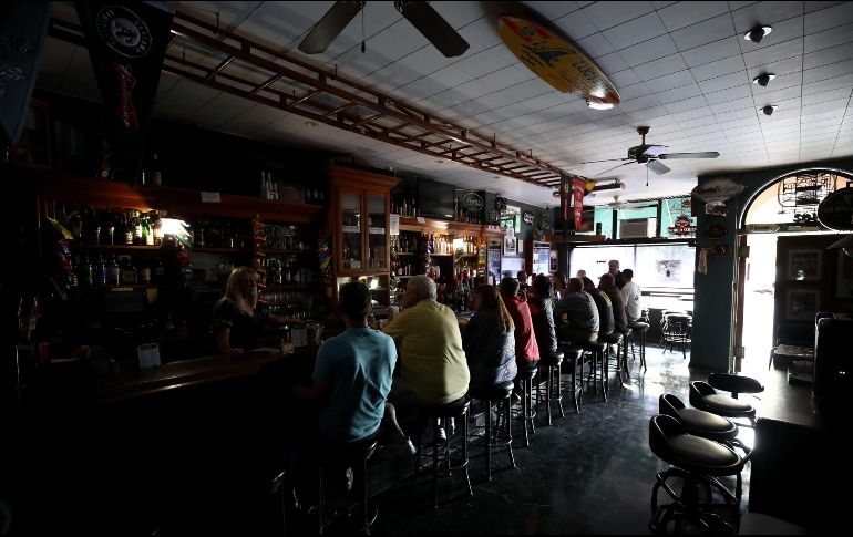 El pasado 18 de agosto, tras una reunión con el gobernador de Jalisco, miembros del Consejo de Bares, Discotecas y Centros de Espectáculos (Conbar) señalaron que la reapertura de estos sitios en la Entidad se daría durante la primera semana de septiembre. ARCHIVO