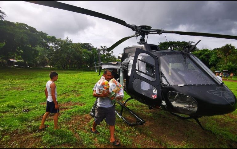 Se establece un puente aéreo para llevar víveres a sus habitantes. TWITTER / @SSeguridadJal
