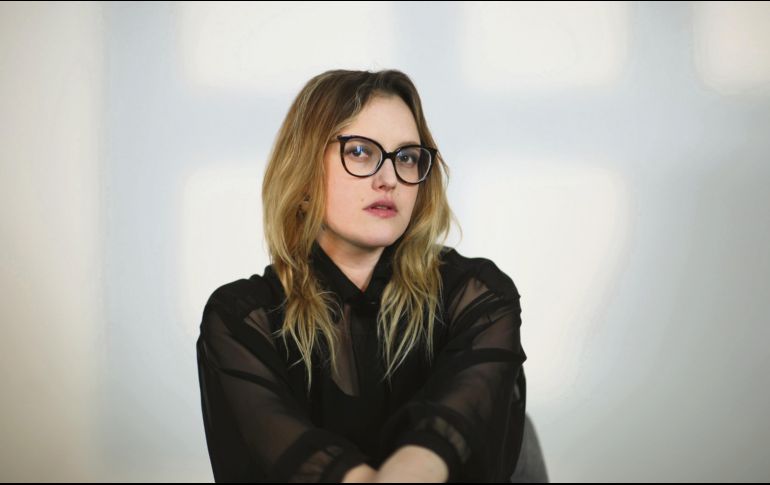 Denise Gutiérrez. La vocalista anotó que la idea de hacer un podcast nació de las charlas informales que sostenía con su colega, Alonso Arreola. ESPECIAL