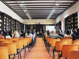 DOCENCIA. Por la naturaleza de esta disciplina, un egresado de la licenciatura en filosofía puede ser un experto en lectura y redacción, historia, sociología u otra materia de las ciencias sociales. ESPECIAL