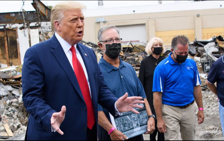 Trump mencionó que los manifestantes, que causaron destrozos, “sólo entienden por la fuerza”. AFP/M. Ngan