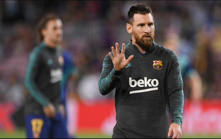 El delantero sacudió el mundo del futbol al comunicar al equipo su intención de rescindir unilateralmente su relación con el club, al que llegó en el año 2000. AFP / ARCHIVO