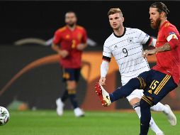 El regreso de Luis Enrique a la selección española año y medio después dejó un empate sobre la hora frente a Alemania. EFE / P. Guelland