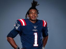 En ocho años dentro de la NFL, Cam suma 182 pases de anotación y 108 intercepciones, con una efectividad del 59 por ciento, para un total de 29 mil 41 yardas por aire; por tierra, el pasador tiene 4 mil 806 yardas y 58 touchdowns. INSTAGRAM / @patriots