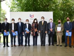 El funcionario ruso Tagir Sitdekov expuso que la fase III de la vacuna en Rusia se aplica en 40 mil voluntarios. TWITTER/@SRE_mx