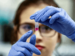 Hace unas semanas, Rusia anunció que tenía una vacuna contra el COVID-19, pero no aportó detalles de pruebas clínicas. EFE / ARCHIVO