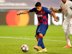 El medio inglés explica que esta negociación está alejada de la situación entre Lionel Messi y el Barcelona, por lo que todo va avanzado entre el charrúa y la 