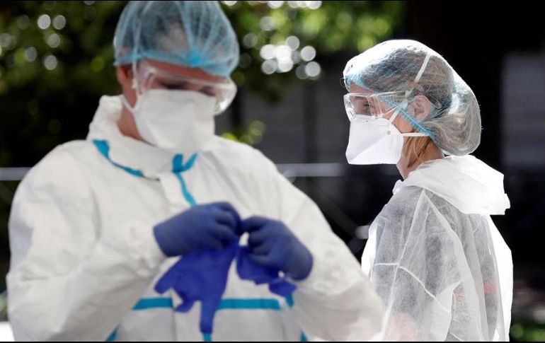 Los brotes activos de infecciones aumentaron a 444, 53 de los cuales se reportaron en el último día. EFE/G. Horcajuelo