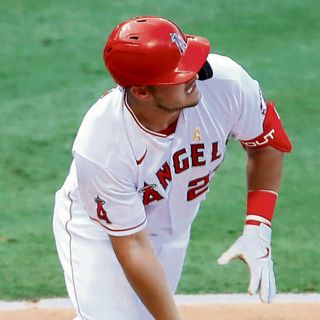 Mike Trout hace historia angelina