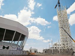 EDIFICACIÓN. El Aeropuerto, ubicado en la Base Militar de Santa Lucía, tendrá un costo inicial de 75 mil MDP. EFE