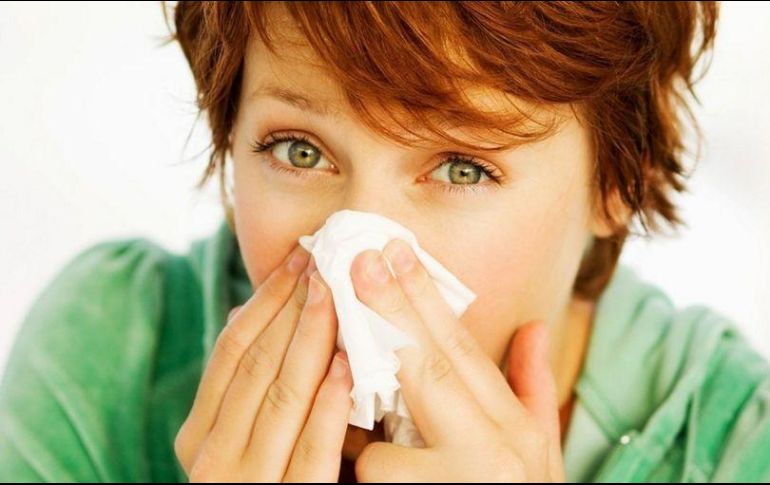 Hay temores por una temporada de gripe estacional coincidente con una segunda ola de covid-19. GETTY IMAGES