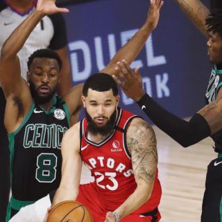 Los Celtics ponen un muro contra Toronto