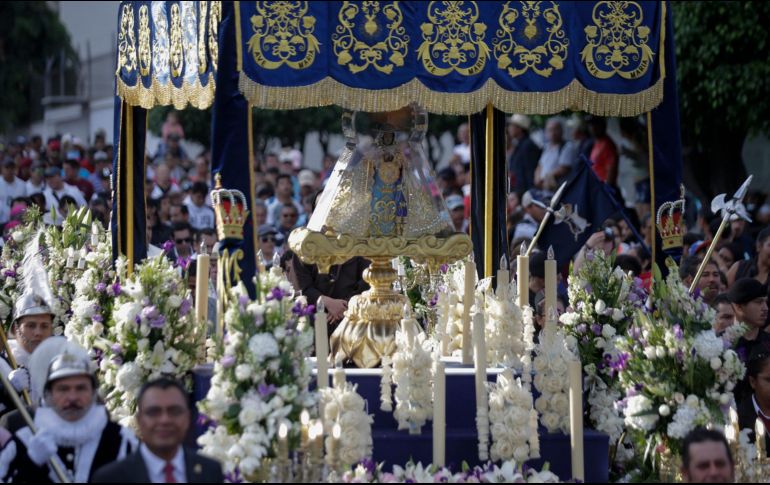 Contrario a la tradición, únicamente se hará una caravana con los vehículos que acompañarán a la Virgen. EL INFORMADOR / ARCHIVO