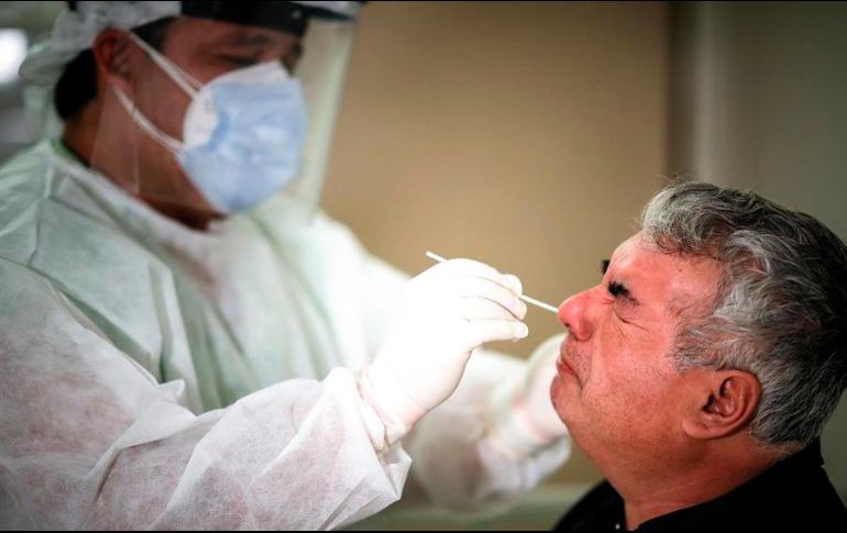 Informan que actualmente sólo hay casos activos de COVID-19 en 89 municipios. EFE/ARCHIVO