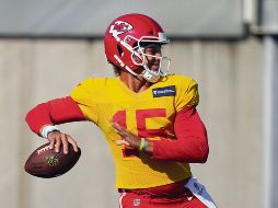 Patrick Mahomes. El quarterback de los Chiefs será la figura esta noche. AP