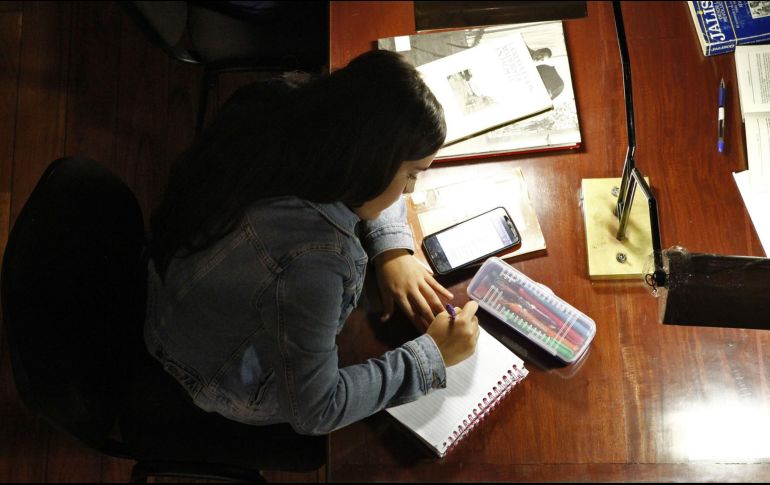 Para prevenir la deserción, se propone la activación de los programas de tutorías. EL INFORMADOR/ARCHIVO