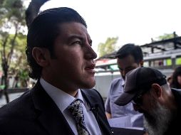 Samuel García también fue blanco de críticas en redes sociales tras reprocharle a su esposa que durante un video en vivo 