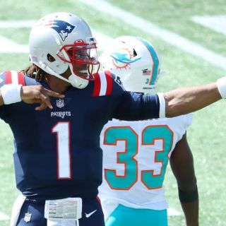 Patriots derrotan a Dolphins en el estreno de Cam Newton