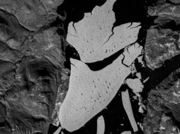 Se cree que el glaciar también se está derritiendo por debajo. Datos de Copernicus/ESA/Sentinel-2B
