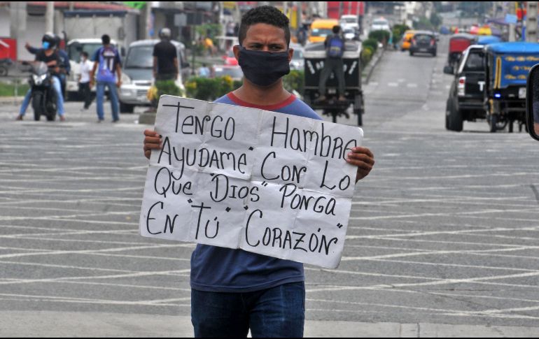 El fallo pone en riesgo de deportación a unos 300 mil salvadoreños, cinco mil nicaragüenses, mil sudaneses y 58 mil haitianos. EL INFORMADOR/ARCHIVO