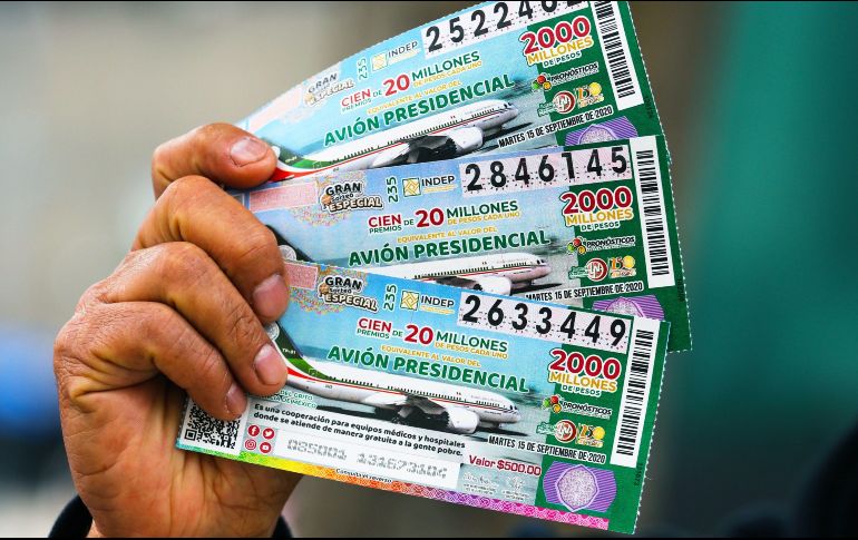 La rifa del avión presidencial sorteó premios de 20 millones de pesos. EFE/ARCHIVO