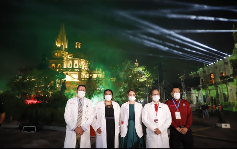 Veinticuatro médicos y representantes de los distintos hospitales y clínicas que atienden la pandemia en Jalisco estuvieron presentes en el evento. EL INFORMADOR/F. Atilano