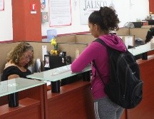 Han transcurrido 28 meses desde que la Secretaría de Educación Jalisco les ha pedido paciencia para el trámite. EL INFORMADOR/ARCHIVO