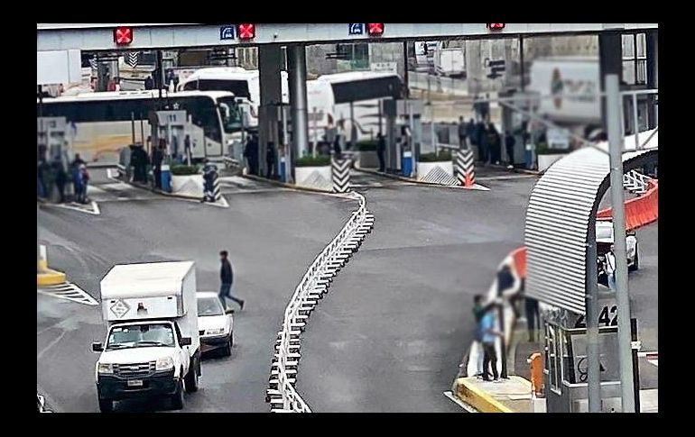 Estudientes se manifestaron en la caseta de peaje La Venta. TWITTER@GN_Carreteras