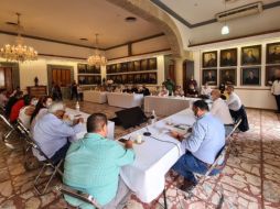 El alcalde Isamel del Toro se reunión con rerpesentantes de los mercados Libertad, Felipe Ángeles, Beatriz Hernández, Manuel M. Diéguez, Melchor Ocampo y Ayuntamiento. TWITTER/DelToroIsmael