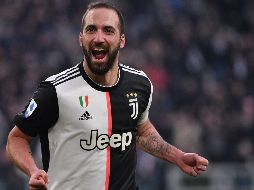 ''Creo que será una hermosa experiencia en mi vida'', dijo el atacante, de 32 años, en un comunicado difundido por el club. AFP / ARCHIVO