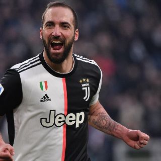 Gonzalo Higuaín firma con el Inter de Miami de la MLS