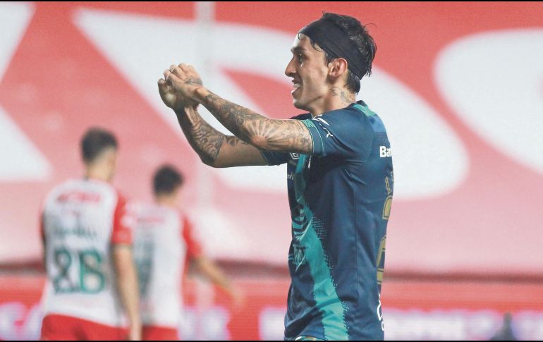 Un disparo de Omar Fernández fue desviado por la defensa y terminó en la portería de los locales. IMAGO7/R. Martínez